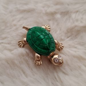 Tiny Turtle Pin with Rhinestones NWOT!